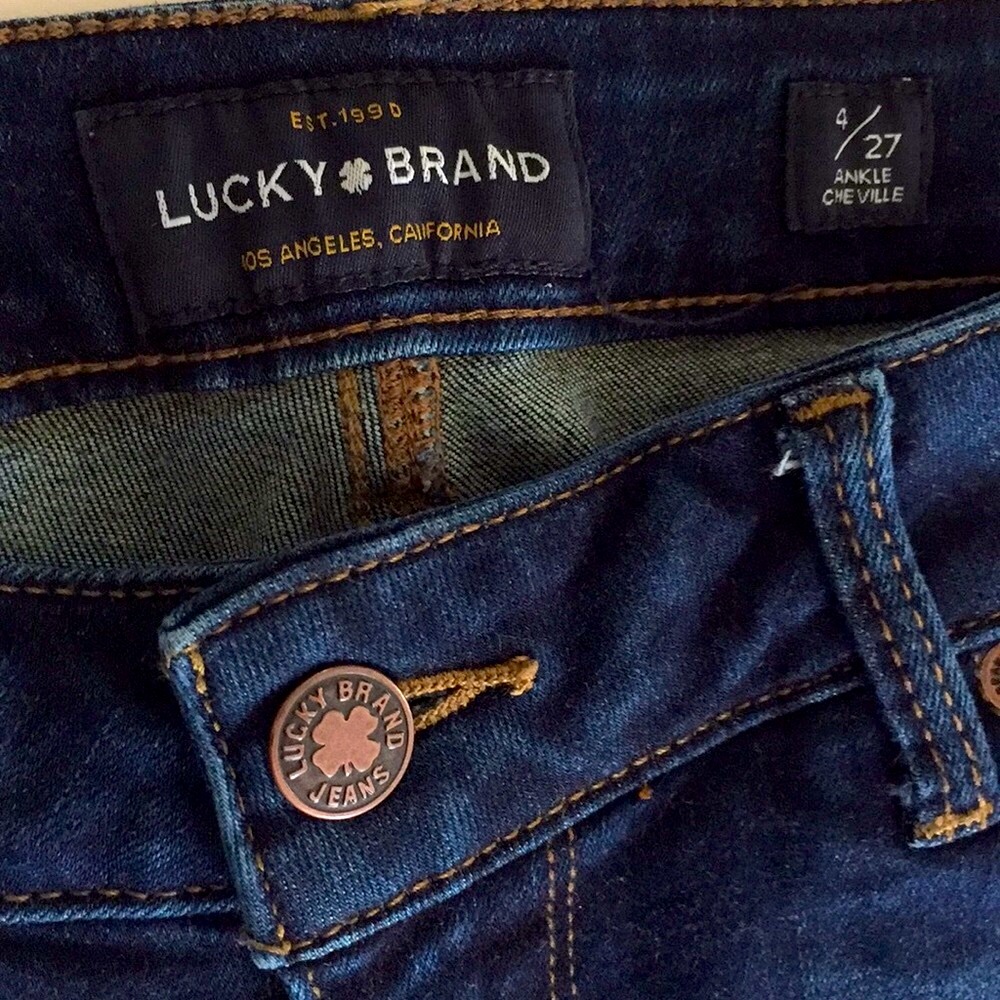 Lucky Jeans - Picture 3 of 6